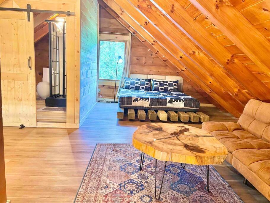 Modern Lake Side Nest• Hotub Fenced Yard King Beds سيفيرفيل المظهر الخارجي الصورة